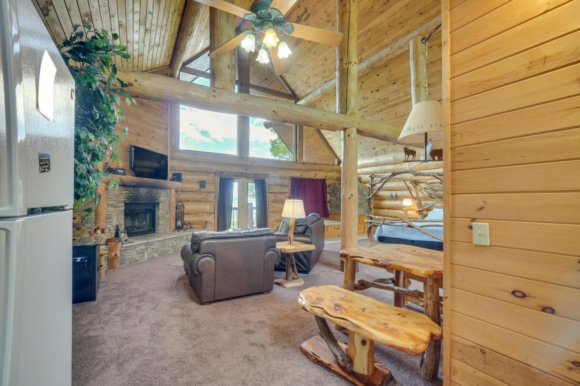 Gatlinburg Cabin With Hot Tub About 11 Miles To Downtown מראה חיצוני תמונה