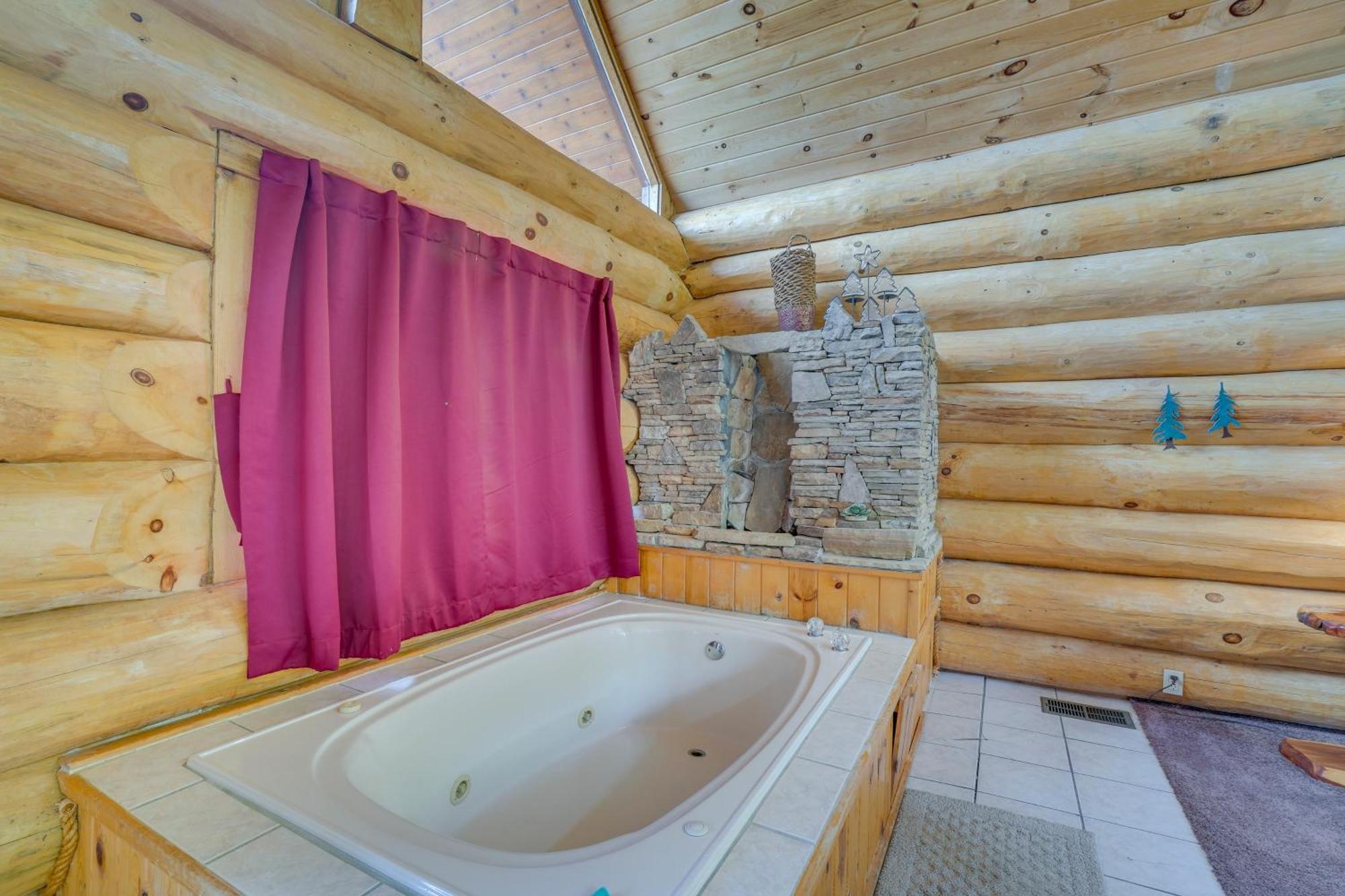 Gatlinburg Cabin With Hot Tub About 11 Miles To Downtown מראה חיצוני תמונה