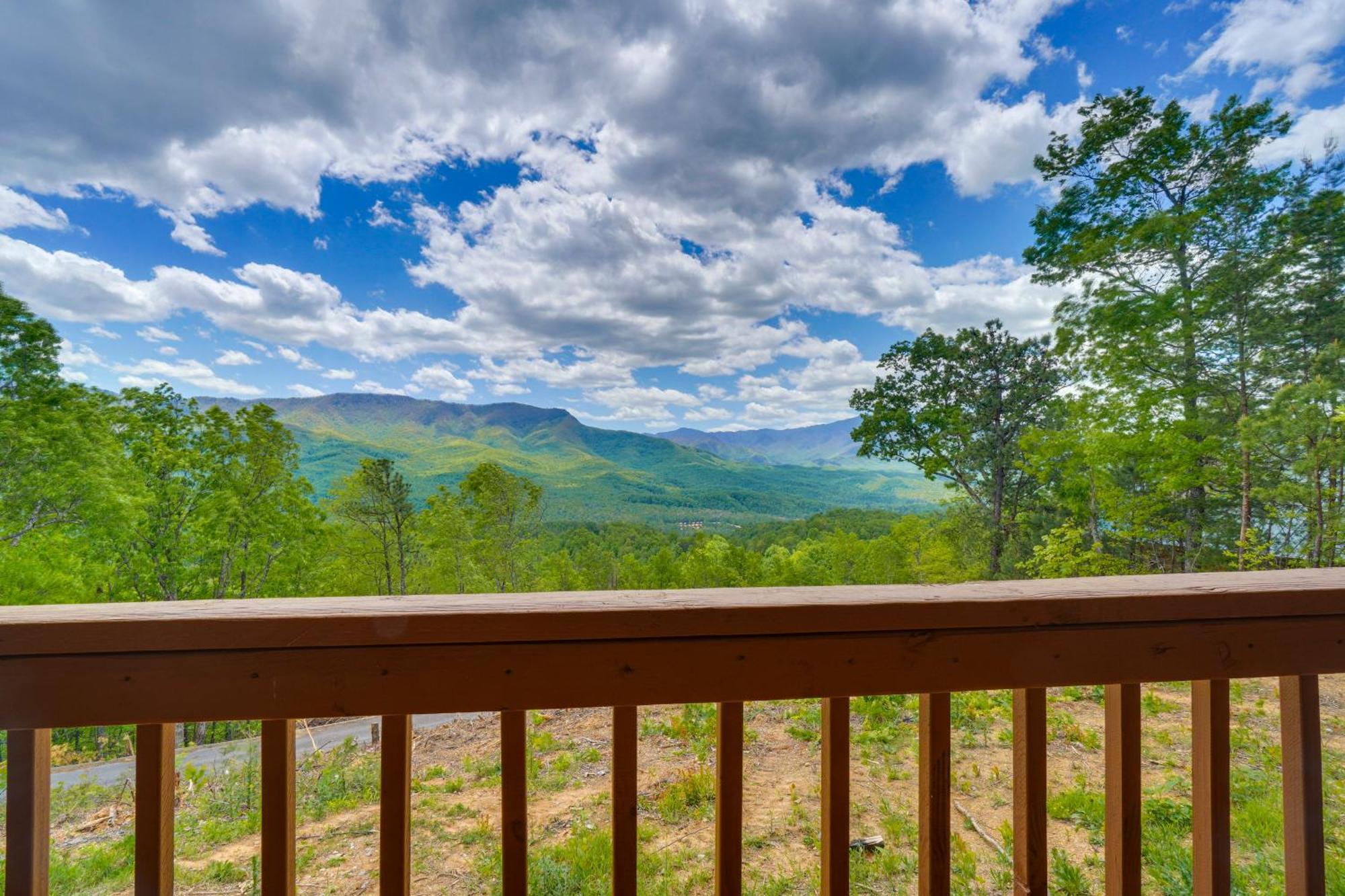 Gatlinburg Cabin With Hot Tub About 11 Miles To Downtown מראה חיצוני תמונה